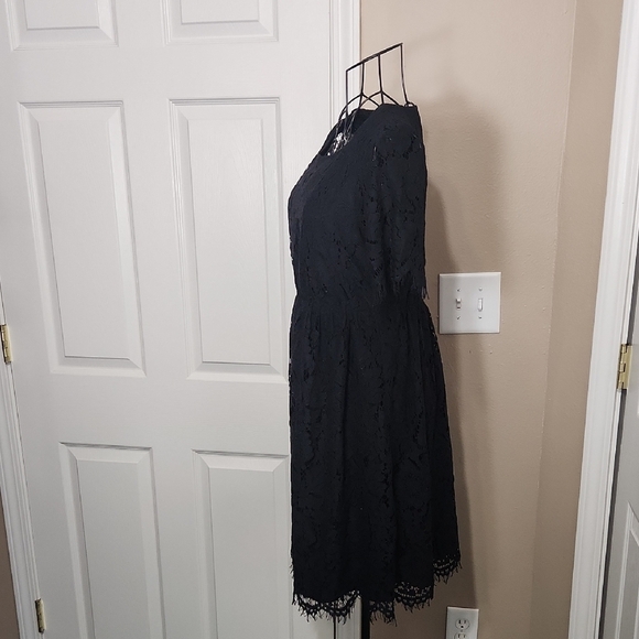 GAP Maternity Black Midi Sheath Dress Crew Neck - Picture 3 of 4